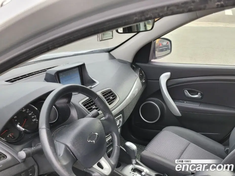 Renault (Samsung) SM3 2010 1.6 автомат (гидро), фото 9