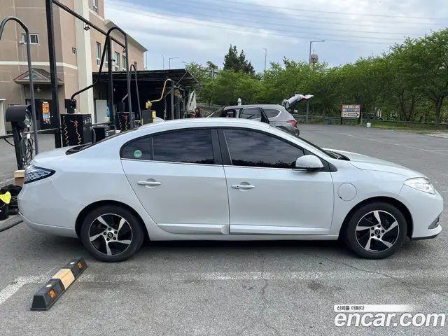 Renault (Samsung) SM3 2017 автомат (вариатор), миниатюра 3