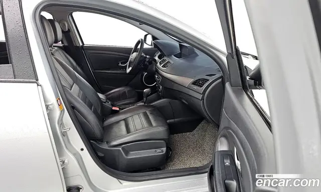 Renault (Samsung) SM3 2018 1.6 автомат (гидро), миниатюра 11
