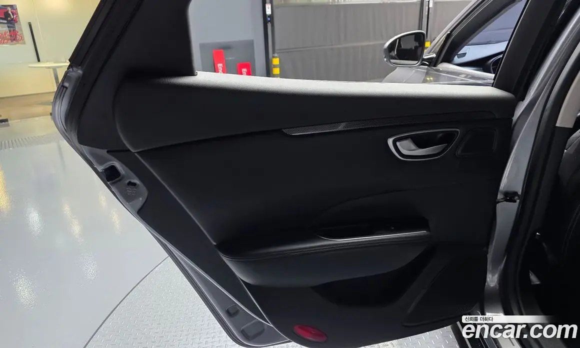 Renault (Samsung) SM6 2016 1.5 автомат (гидро), фото 14