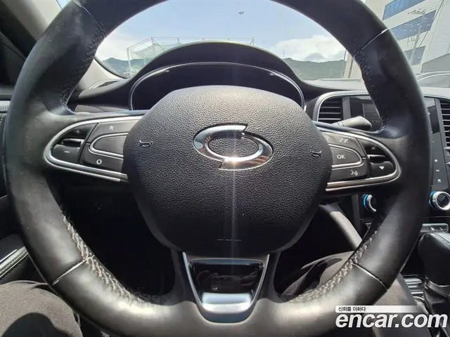 Renault (Samsung) SM6 2016 2.0 автомат (гидро), миниатюра 8