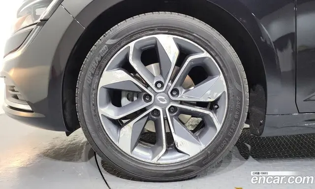 Renault (Samsung) SM6 2019 2.0 автомат (гидро), миниатюра 5