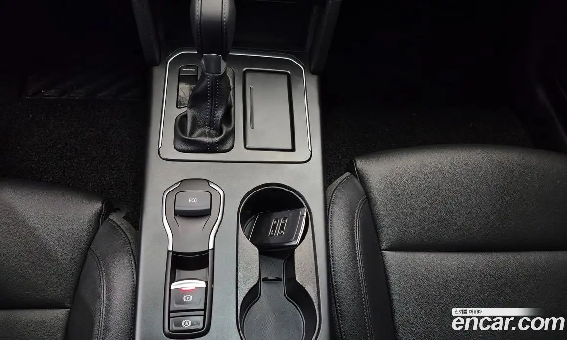 Renault (Samsung) SM6 2024 2.0 автомат (гидро), фото 9