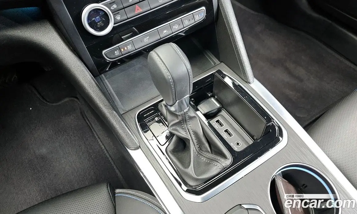 Renault (Samsung) SM6 2024 1.8 автомат (гидро), фото 9