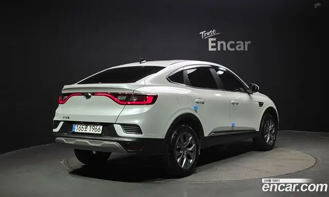 Renault (Samsung) XM3 2023 1.6 автомат (гидро), миниатюра 2