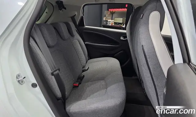 Renault (Samsung) Zoe 2021 0.2 автомат (гидро), миниатюра 12