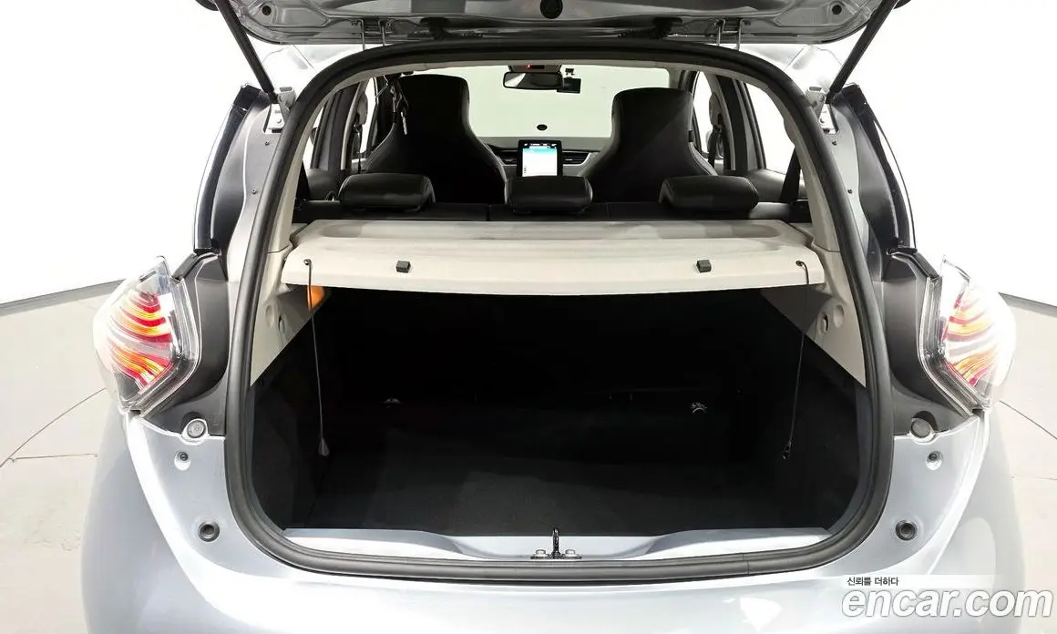 Renault (Samsung) Zoe 2021 0.2 автомат (гидро), фото 20