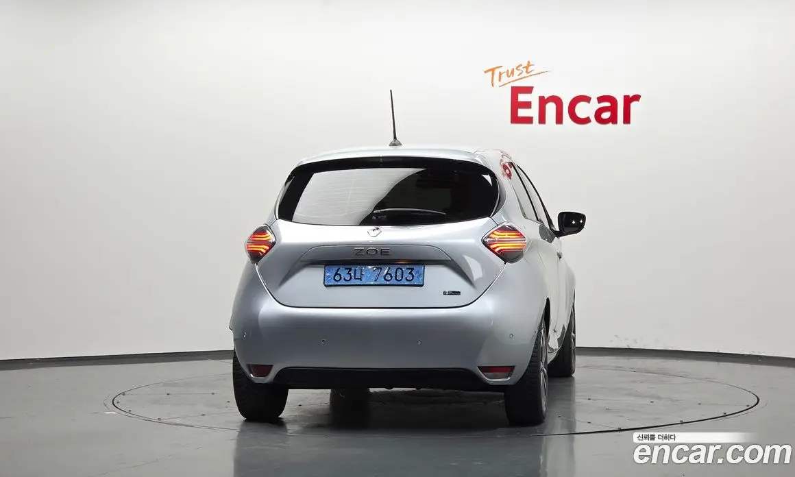 Renault (Samsung) Zoe 2021 0.2 автомат (гидро), фото 4