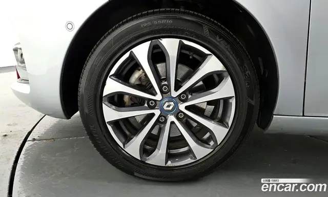 Renault (Samsung) Zoe 2021 0.2 автомат (гидро), миниатюра 5