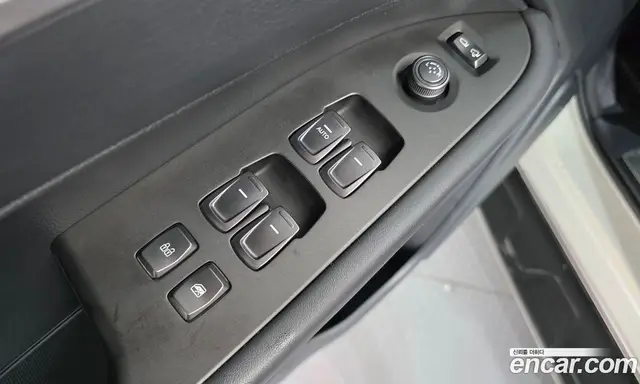 SsangYong Rexton 2018 2.2 автомат (гидро), миниатюра 12