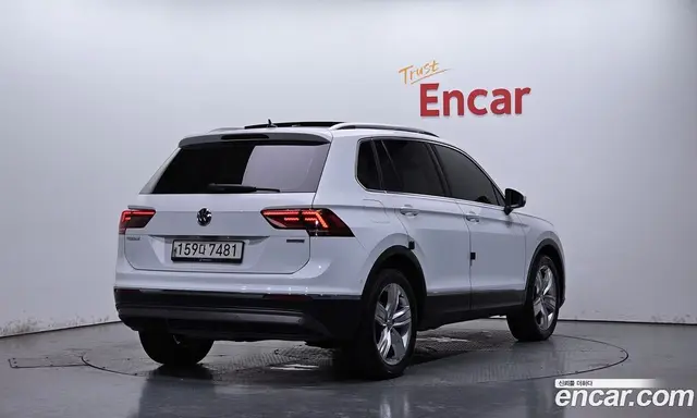 Volkswagen Tiguan 2020 2.0 автомат (гидро), миниатюра 2