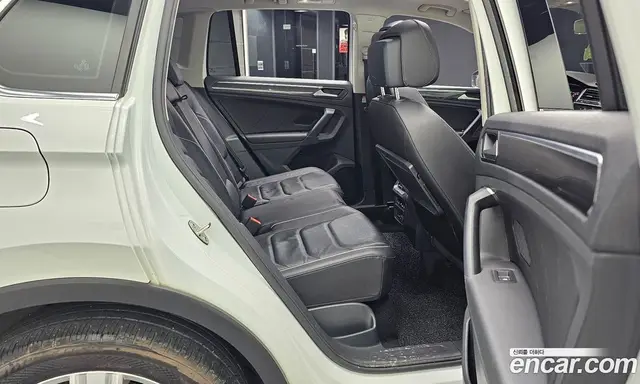 Volkswagen Tiguan 2020 2.0 автомат (гидро), миниатюра 12