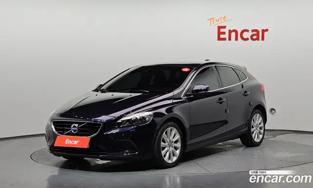 Volvo V40, 2016, 156 260 км