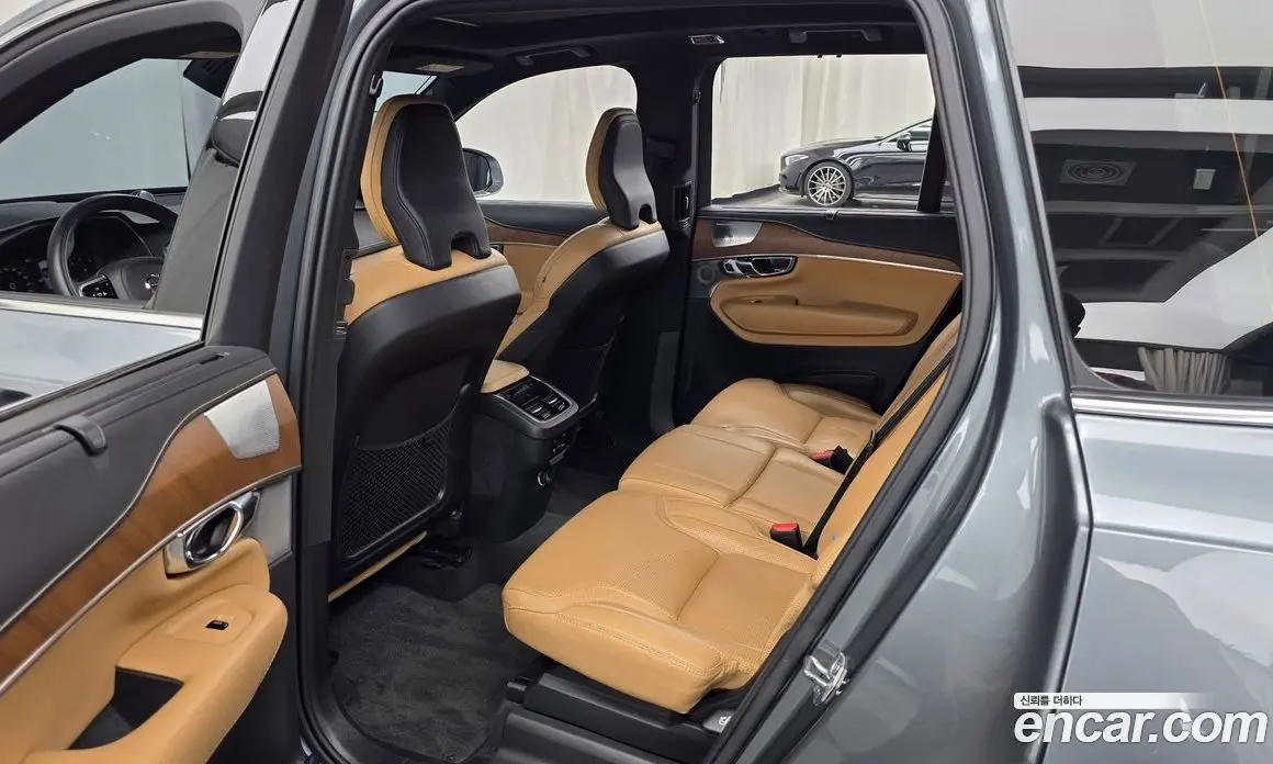 Volvo XC90 2018 2.0 автомат (гидро), фото 16