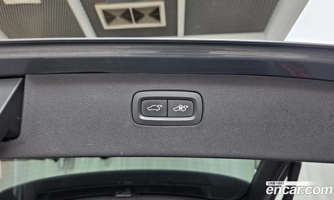 Volvo XC90 2018 2.0 автомат (гидро), фото 27