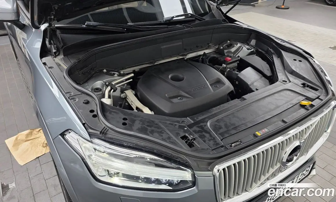 Volvo XC90 2018 2.0 автомат (гидро), фото 6
