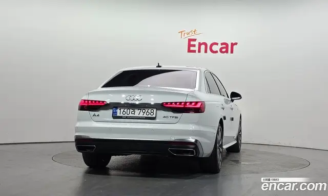 Audi A4 2023 2.0 автомат (гидро), миниатюра 4