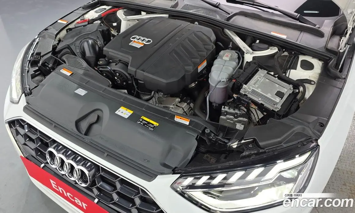 Audi A4 2023 2.0 автомат (гидро), фото 6