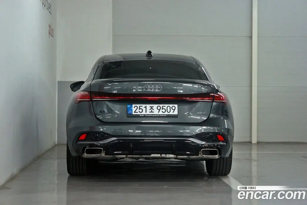 Audi A5 2025 2.0 автомат (гидро), фото 4