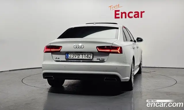 Audi A6 2018 2.0 автомат (гидро), миниатюра 4