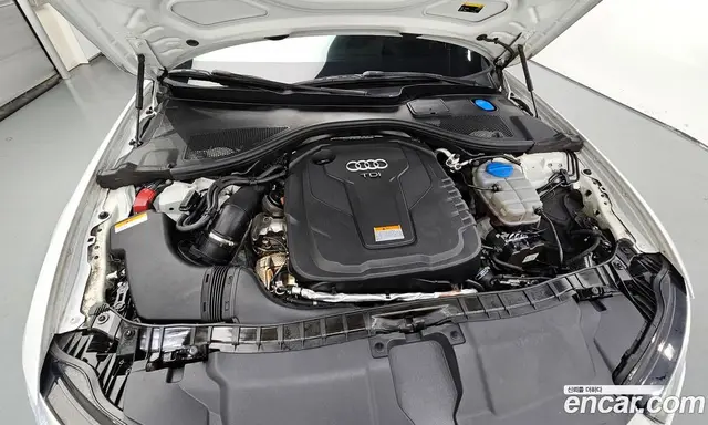 Audi A6 2018 2.0 автомат (гидро), миниатюра 6