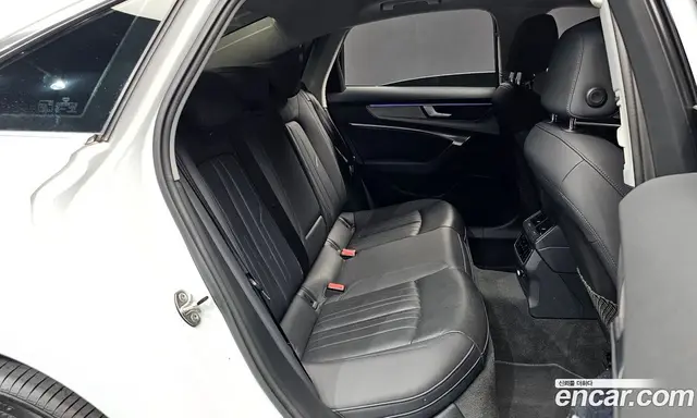 Audi A6 2020 2.0 автомат (гидро), миниатюра 11