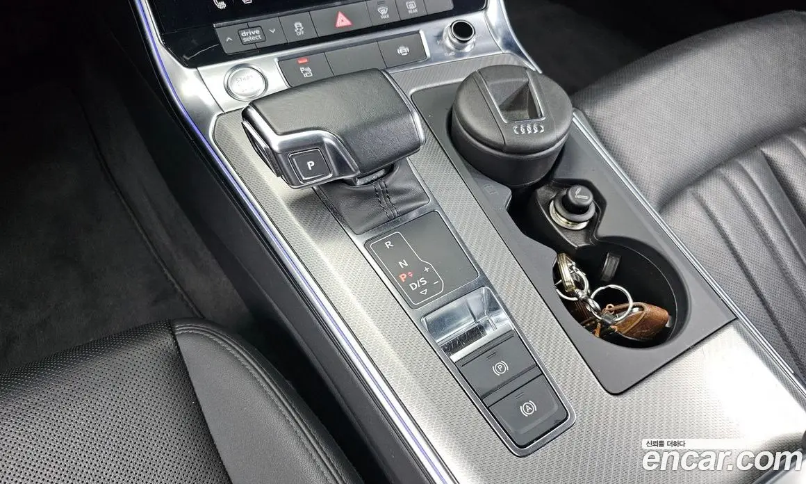 Audi A6 2020 2.0 автомат (гидро), фото 9