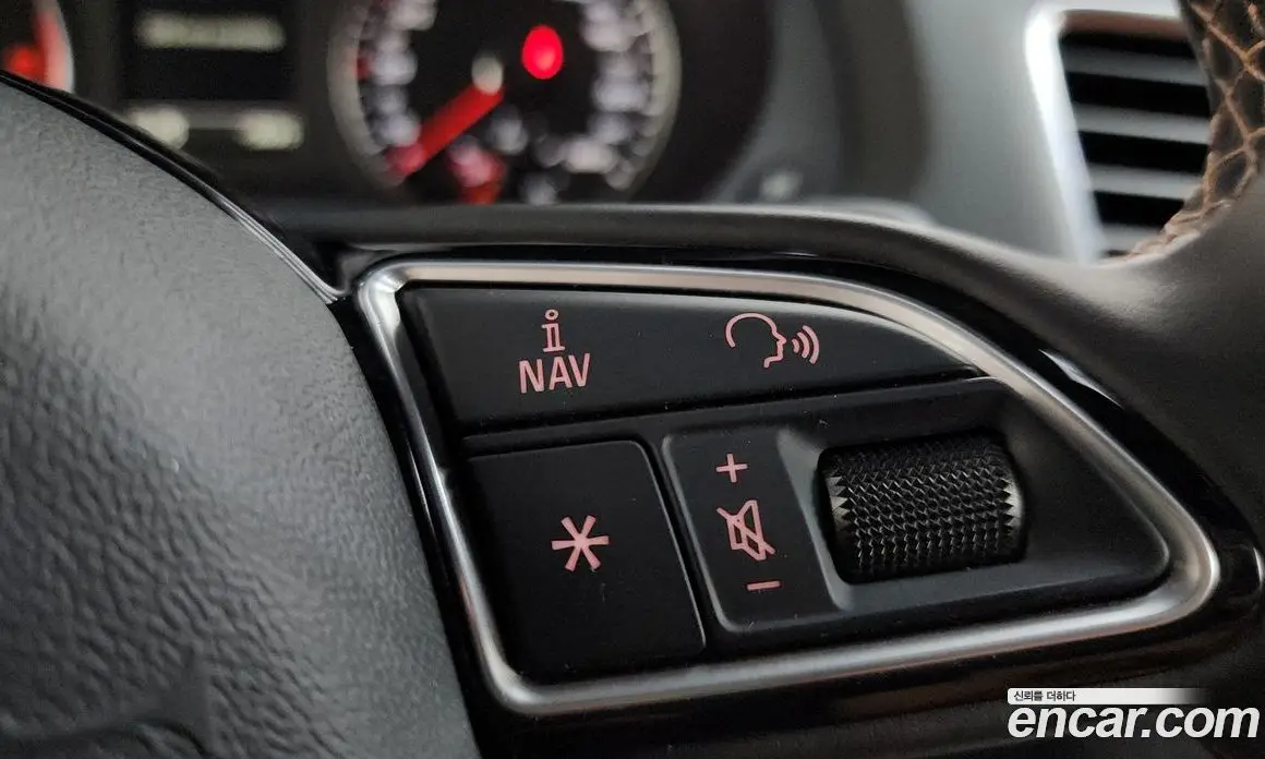 Audi Q3 2016 2.0 автомат (гидро), фото 19