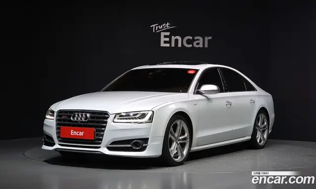 Audi S8, 2015, 194 145 км