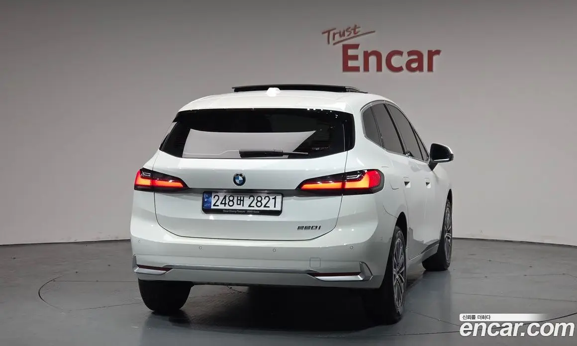 BMW 2 серия 2023 2.0 автомат (гидро), фото 4