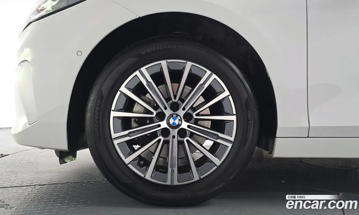 BMW 2 серия 2023 2.0 автомат (гидро), фото 5