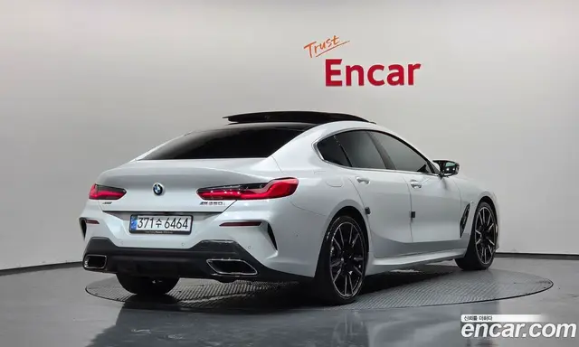 BMW 8 серия 2023 4.4 автомат (гидро), миниатюра 2
