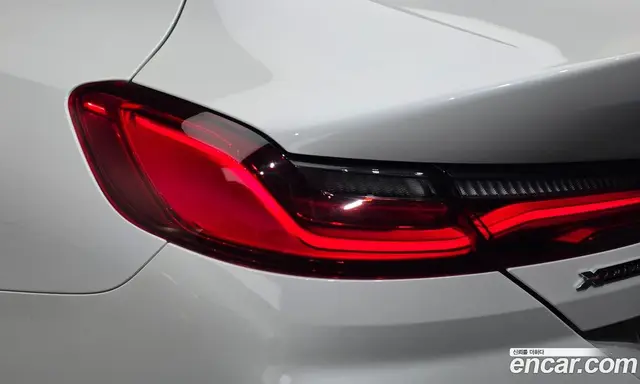BMW 8 серия 2023 4.4 автомат (гидро), миниатюра 9