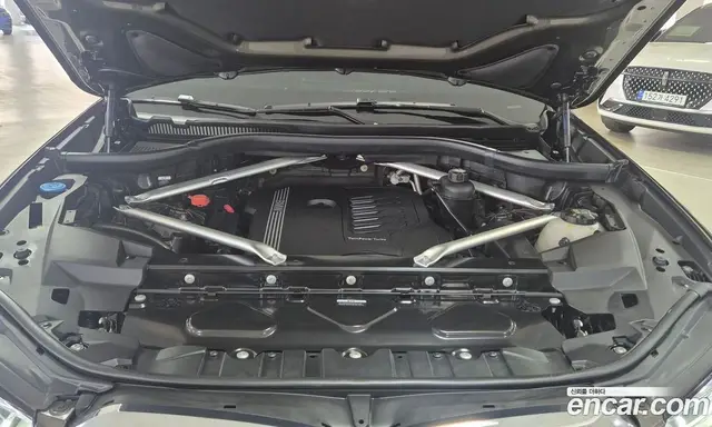 BMW X5 2023 3.0 автомат (гидро), миниатюра 6