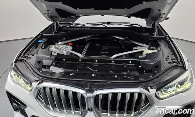 BMW X6 2021 3.0 автомат (гидро), миниатюра 6
