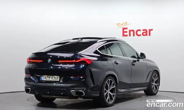 BMW X6 2022 3.0 автомат (гидро), миниатюра 2