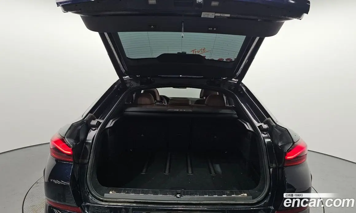 BMW X6 2022 3.0 автомат (гидро), фото 20