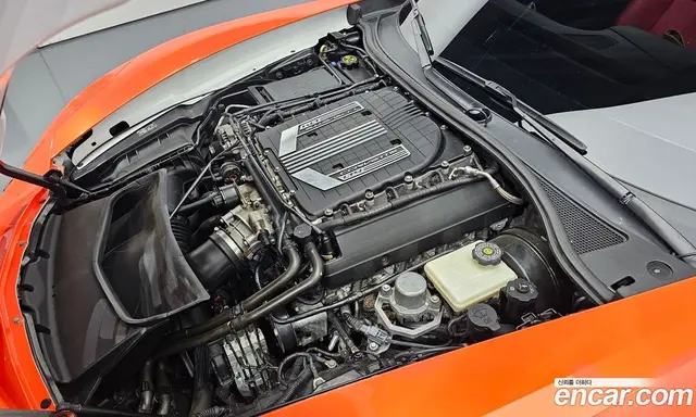 Chevrolet Corvette 2015 6.2 механика, миниатюра 6