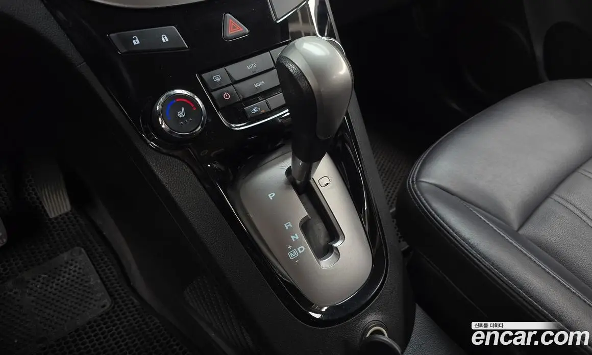 Chevrolet Orlando 2015 2.0 автомат (гидро), фото 12