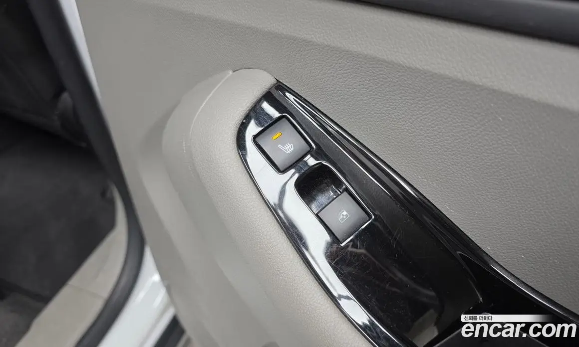 Chevrolet Orlando 2015 2.0 автомат (гидро), фото 19