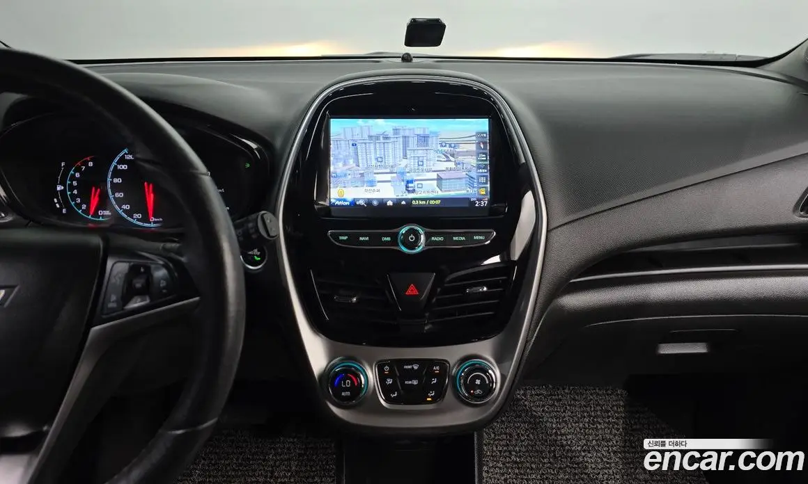 Chevrolet Spark 2016 1.0 автомат (гидро), фото 13