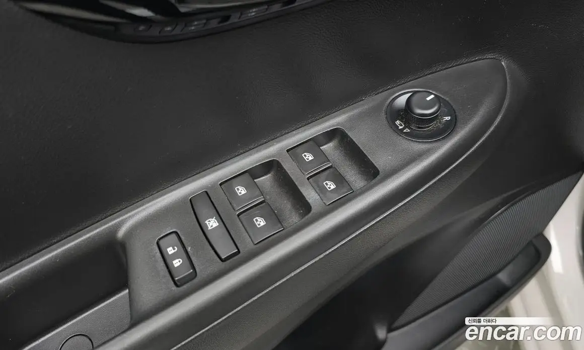 Chevrolet Spark 2016 1.0 автомат (гидро), фото 25
