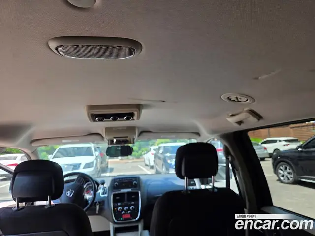 Dodge Grand Caravan 2014 3.6 автомат (гидро), миниатюра 7 Dodge Grand Caravan 2014 3.6 автомат (гидро), миниатюра 7