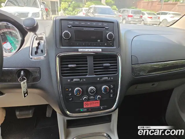 Dodge Grand Caravan 2014 3.6 автомат (гидро), миниатюра 9 Dodge Grand Caravan 2014 3.6 автомат (гидро), миниатюра 9