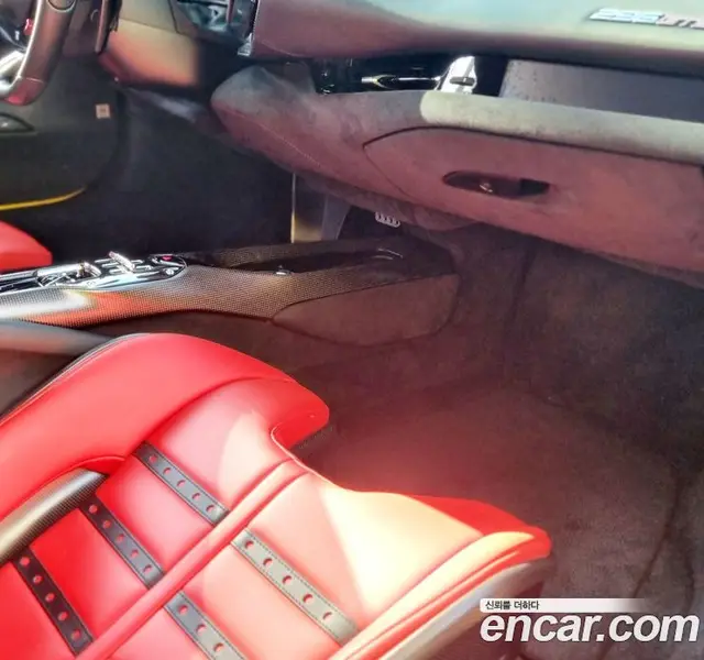Ferrari 296 2023 3.0 автомат (гидро), миниатюра 11