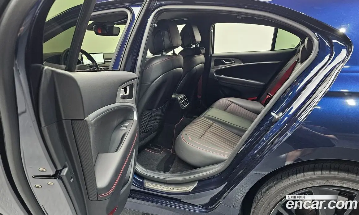 Genesis G70 2022 2.0 автомат (гидро), фото 16