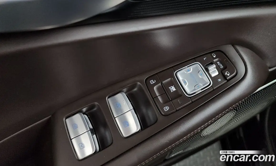 Genesis G90 2021 5.0 автомат (гидро), фото 42