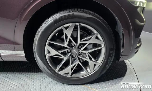 Genesis GV70 2021 2.2 автомат (гидро), миниатюра 5