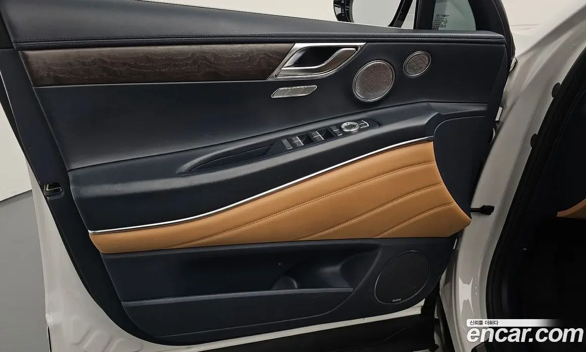 Genesis GV80 2022 3.0 автомат (гидро), фото 13
