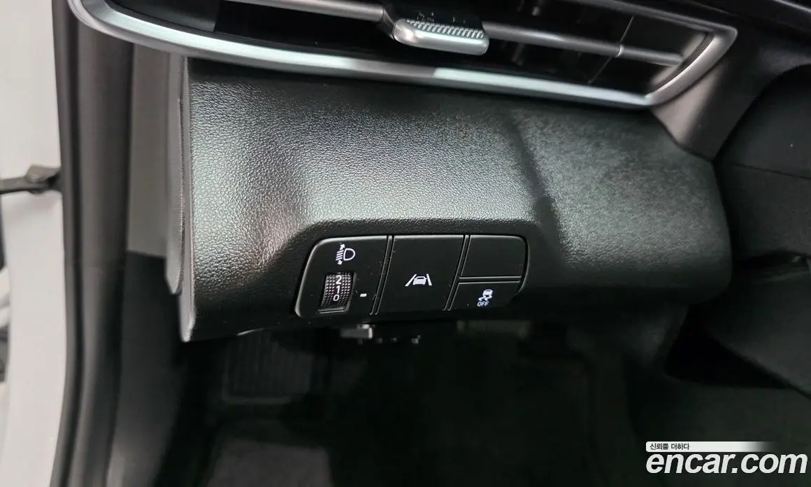 Hyundai Avante 2023 1.6 автомат (гидро), фото 29